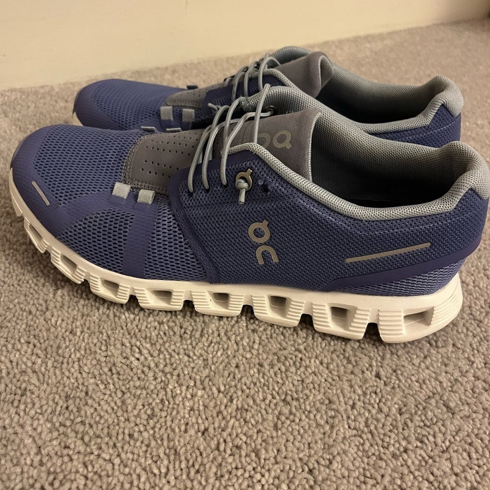 On Cloud 5 Women's Sneaker